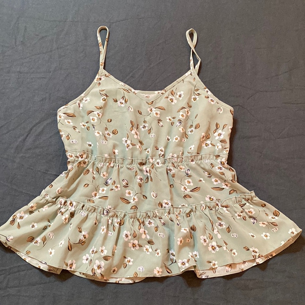 Mint Pastel Green Floral Ruffle Tank Top Large